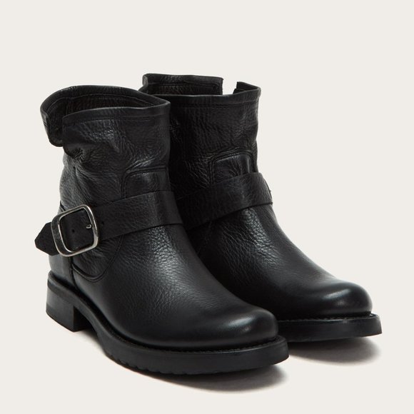 Frye Veronica Pull On Black Leather Short Booties - Picture 3 of 16